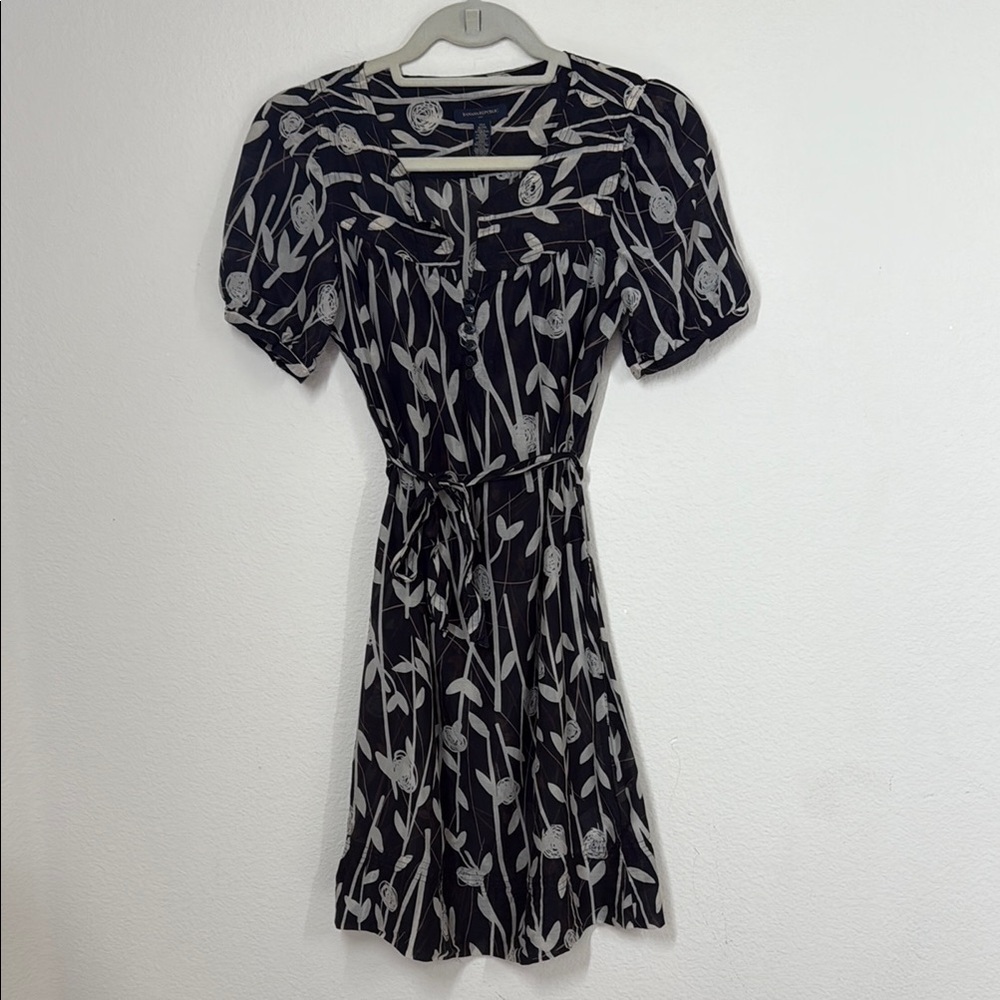Banana Republic Black and Cream Silk Blend Dress